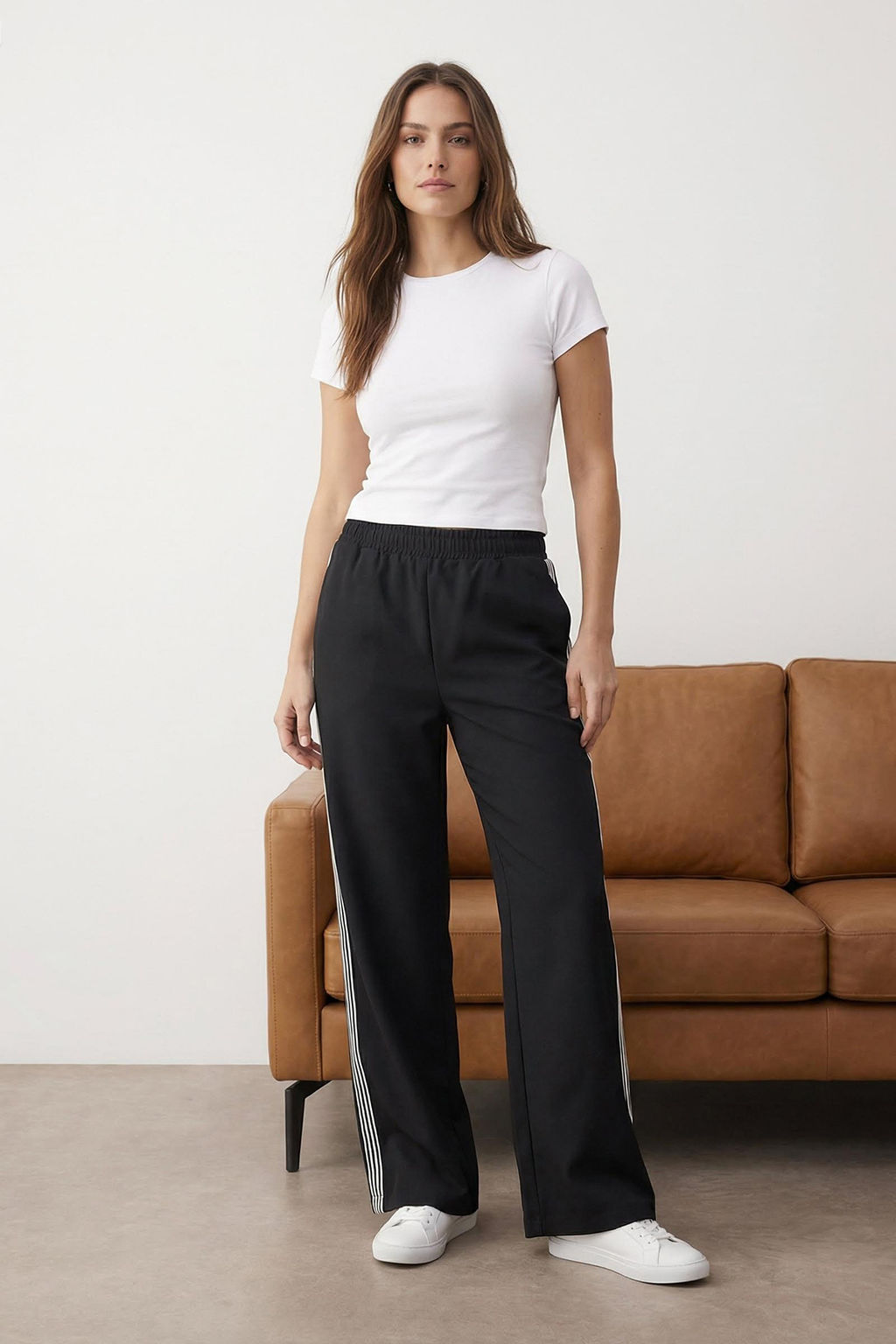 Siyah Yan? Serit Detayl? Beli Lastikli Wide Leg/Genis Paca Pantolon TWOAW26PL00054 - Trendyolmilla фото 6