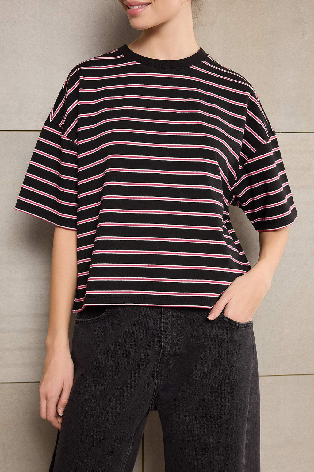 Teen Cok Renkli Cizgili Boxy/Relaxed Kal?p K?sa Kollu Pamuk Kar?s?ml? Orme T-Shirt TWOSS26TS00048