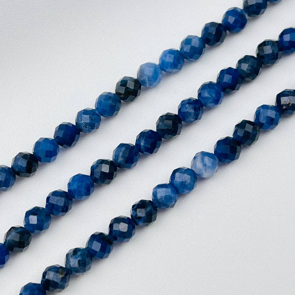 Бусины для украшений из Содалита (78 бусин)