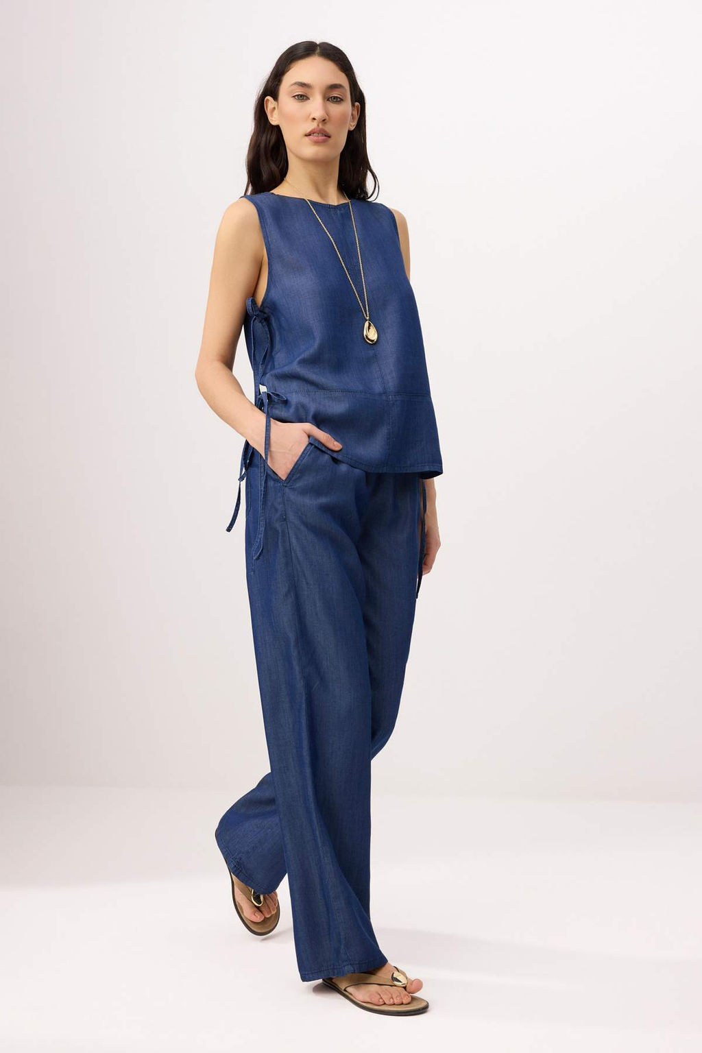 Koyu Mavi Orta Bel More Sustainable %100 Tencel Wide Leg Jeans TWOSS26JE00234 - Trendyolmilla фото 2