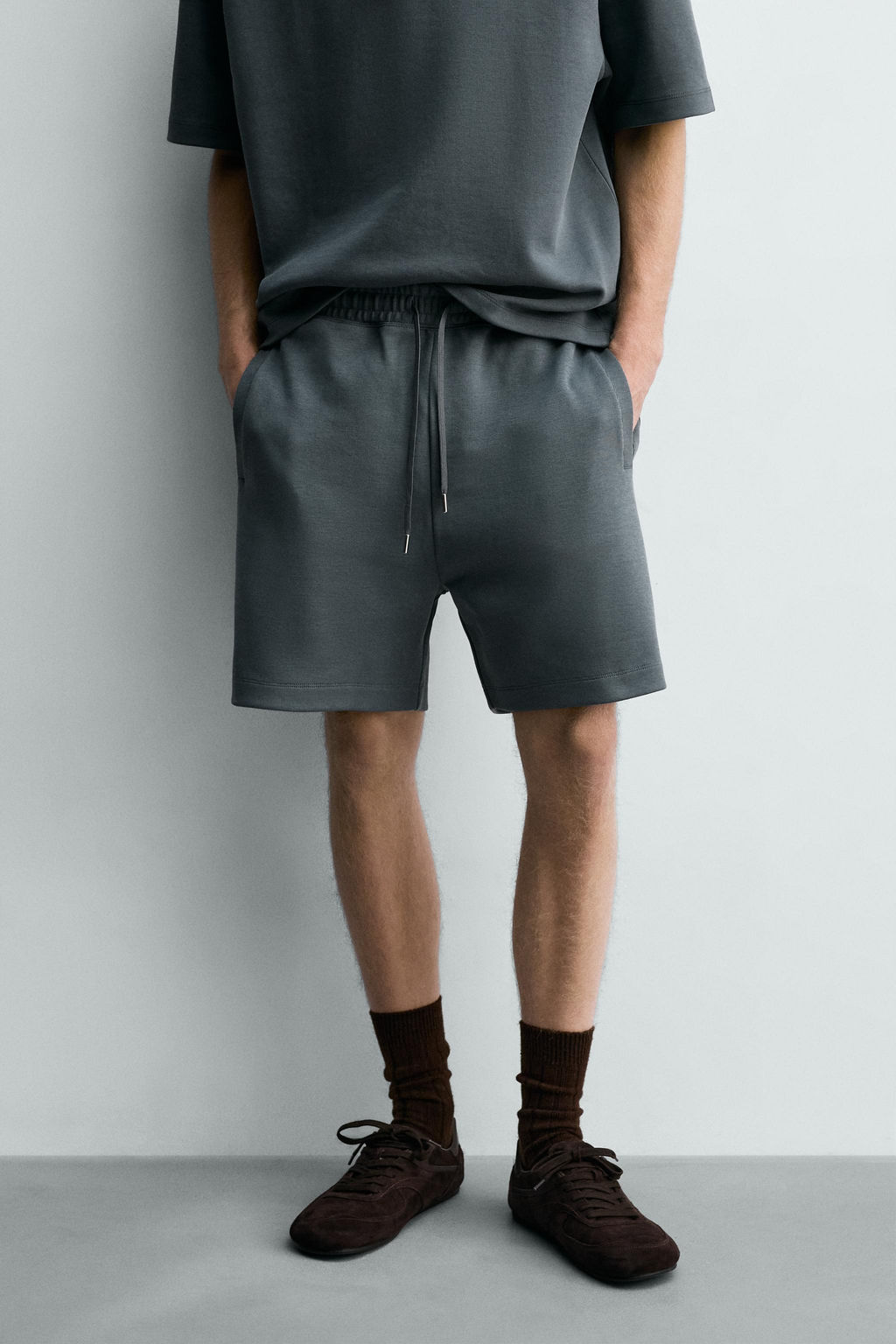 BERMUDA JOGGER RELAXED FIT INTERLOCK / verde lavado - Zara фото 2