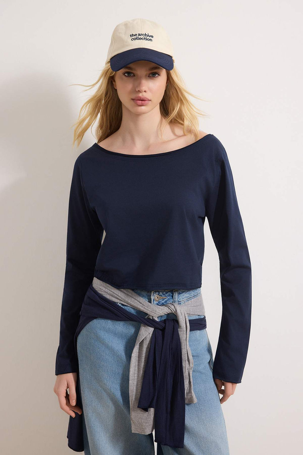 Teen Siyah-Beyaz %100 Pamuk Asimetrik Kay?k Yaka Relaxed/Rahat Kesim Orme T-Shirt TWOAW26TS00016 - Trendyolmilla фото 23