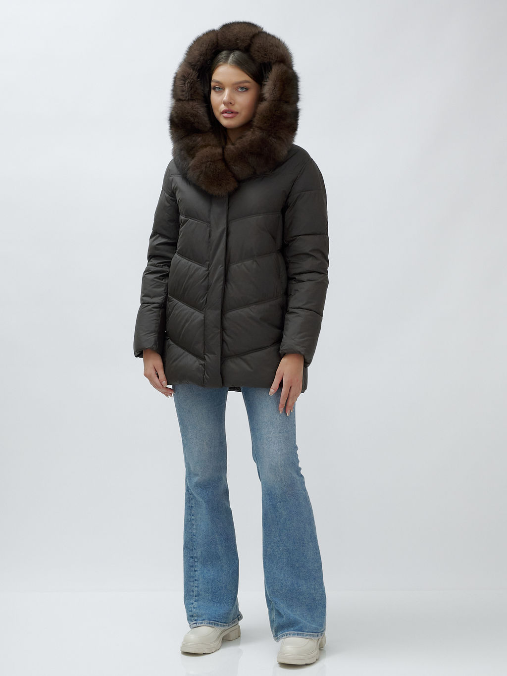 с МЕХОМ ПЕСЕЦ ПРЕМИУМ класса Полупальто зимние темно-коричневого цвета - Mtforce фото 14