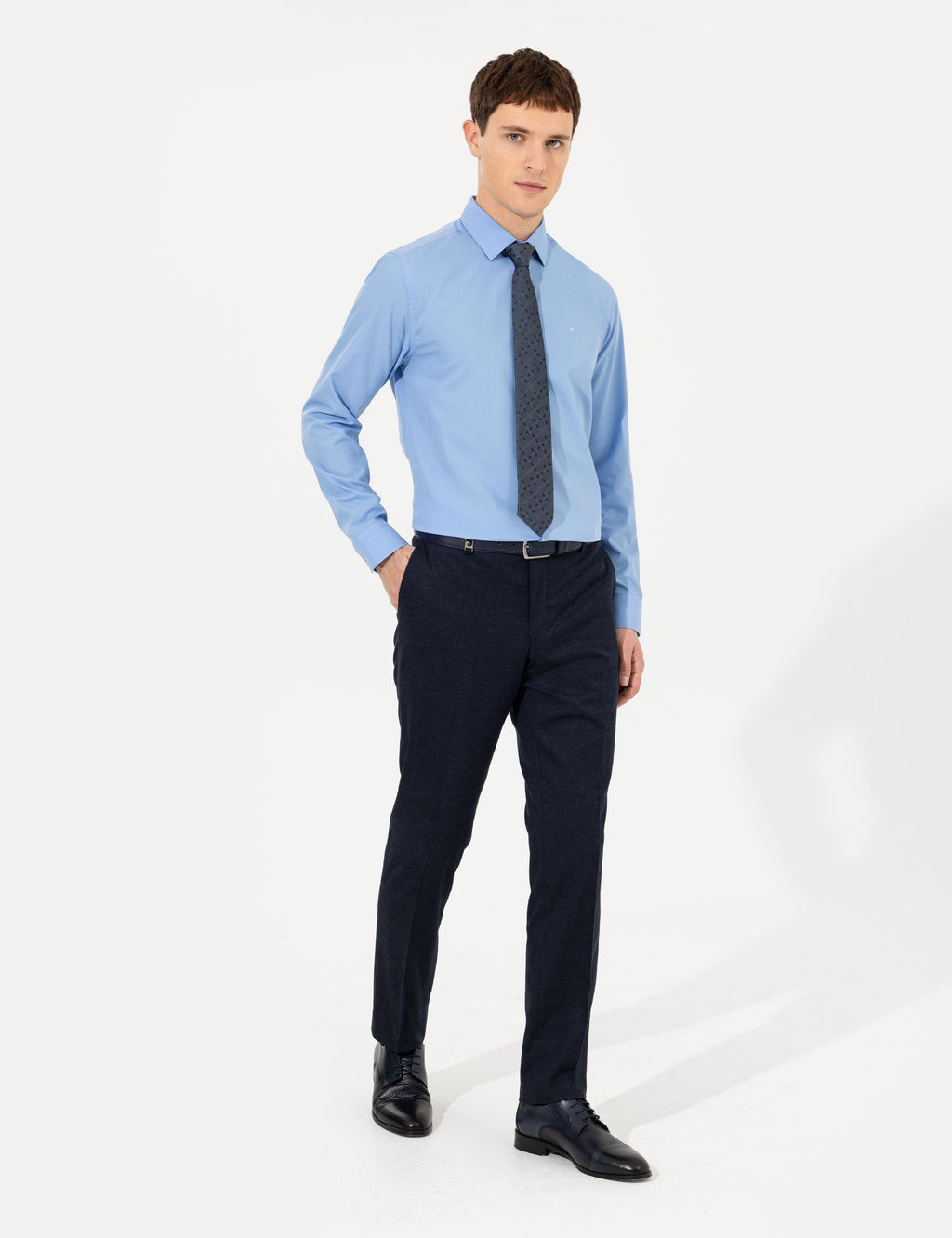 Mavi Slim Fit Uzun Kollu Klasik G_mlek
