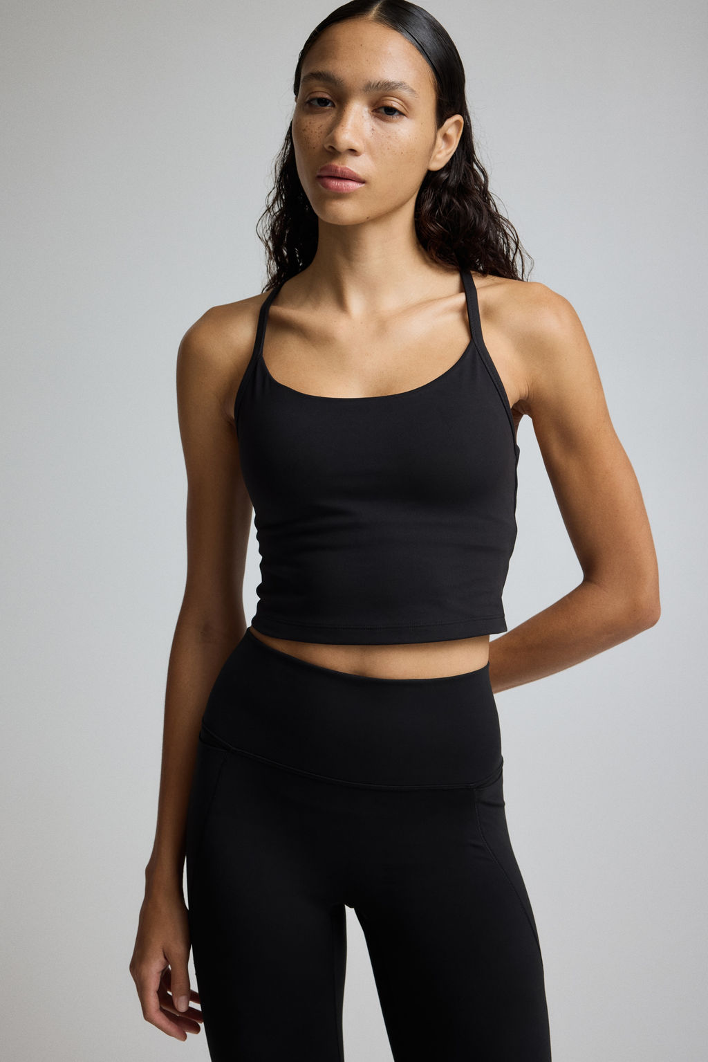 Sujetador de deporte con SoftMove Medium Support - H&m фото 7