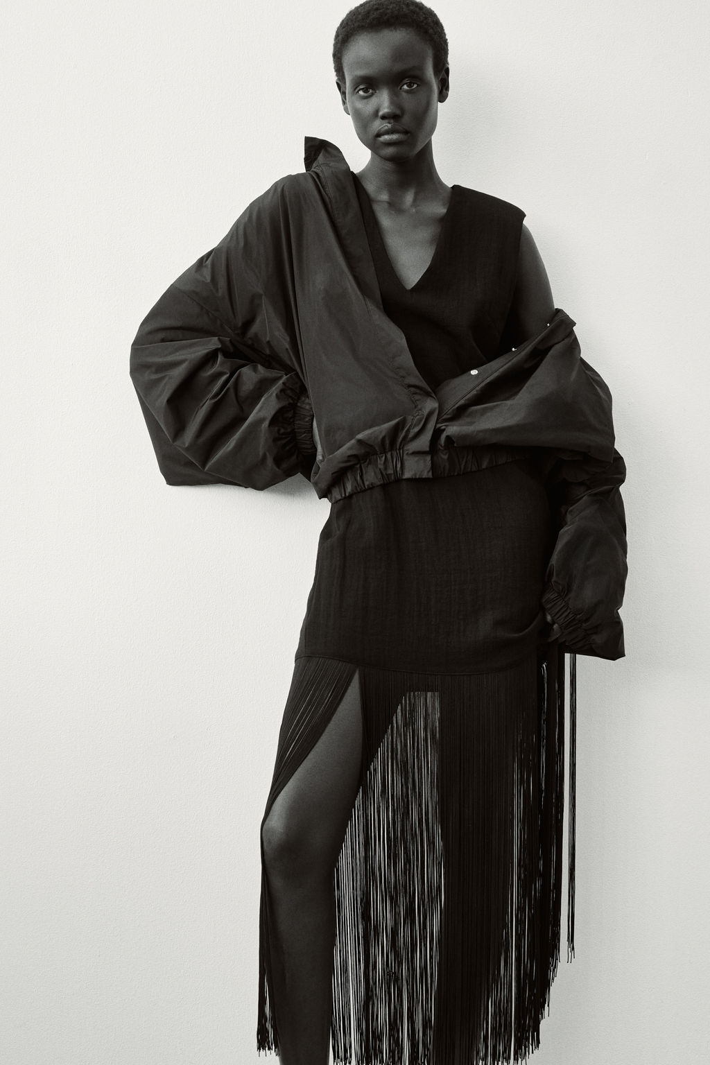 Vestido con hombreras y flecos - H&m фото 5