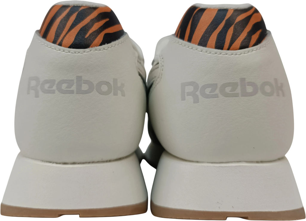 Кроссовки женские