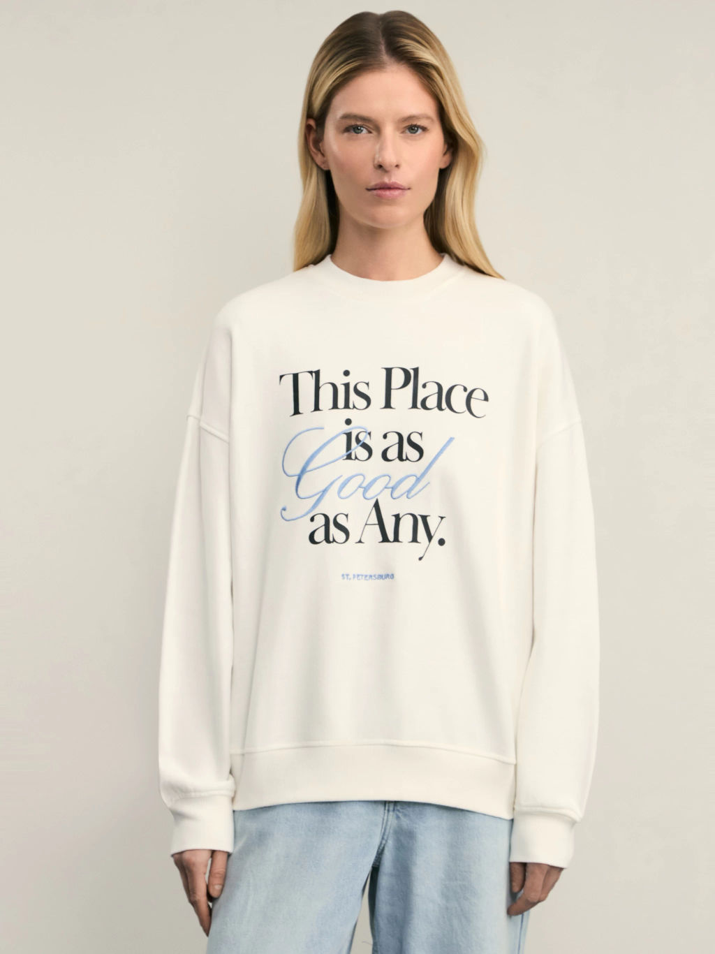 Свитшот оверсайз с принтом / Zarina фото 3