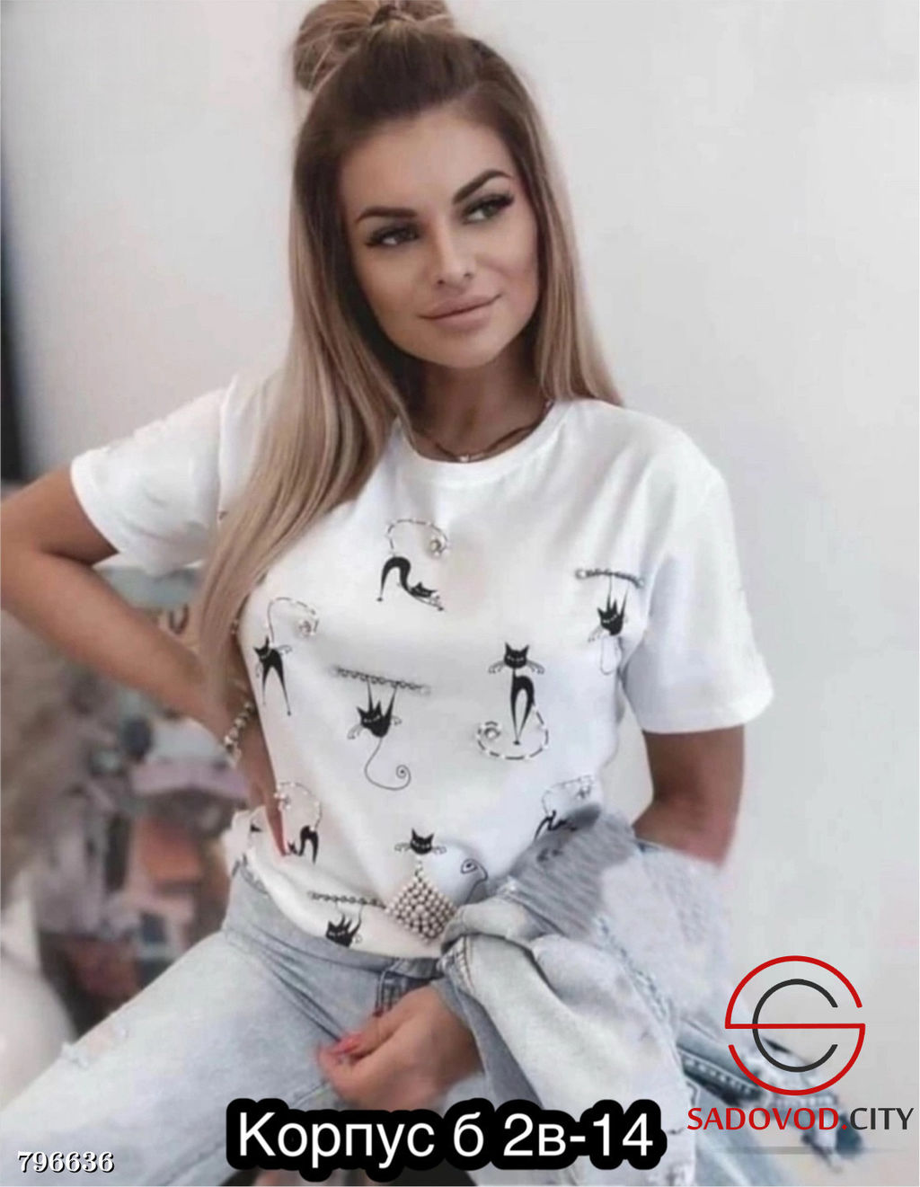Футболка женская с кошечками