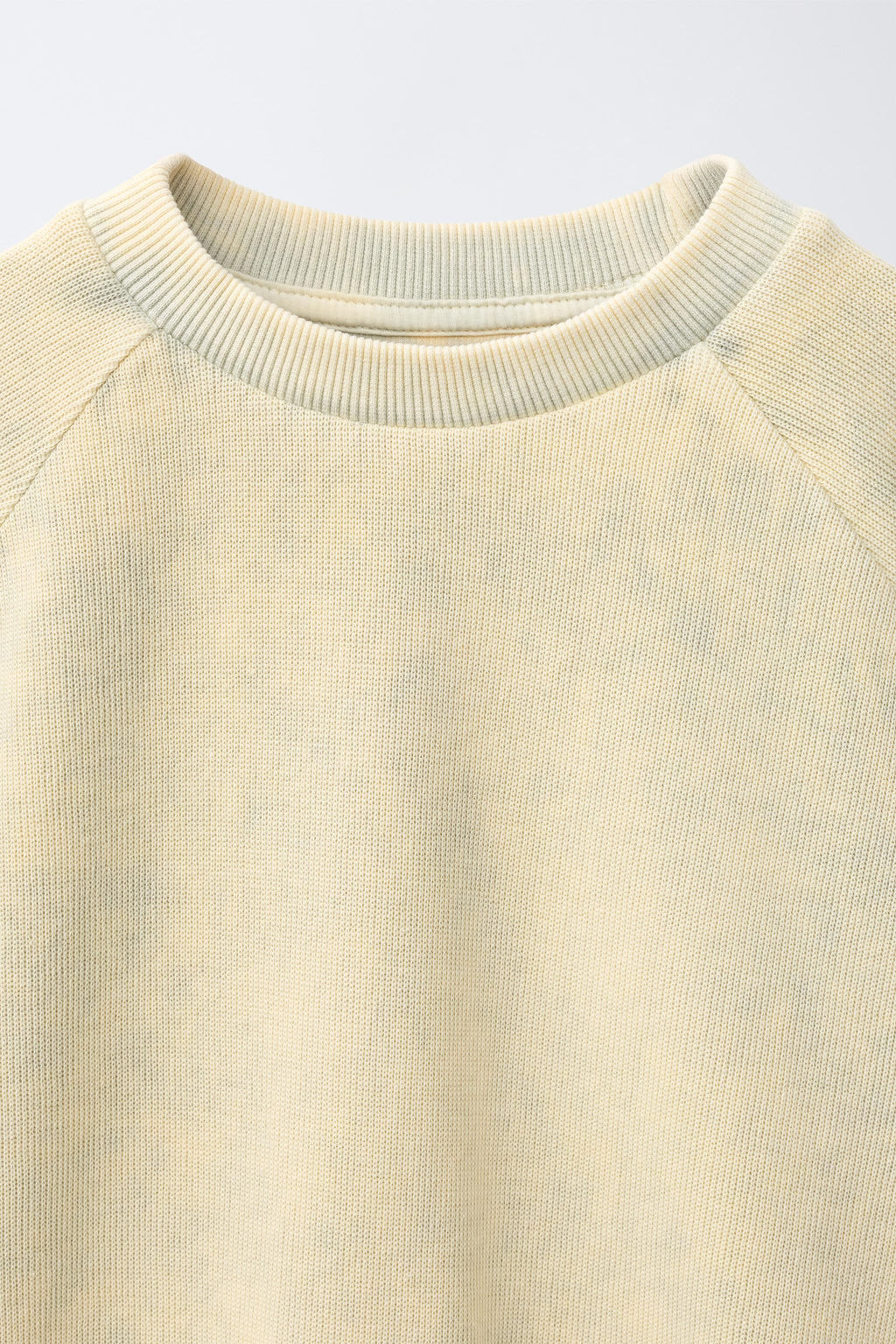 CAMISETA GARMENT DYE / Crudo