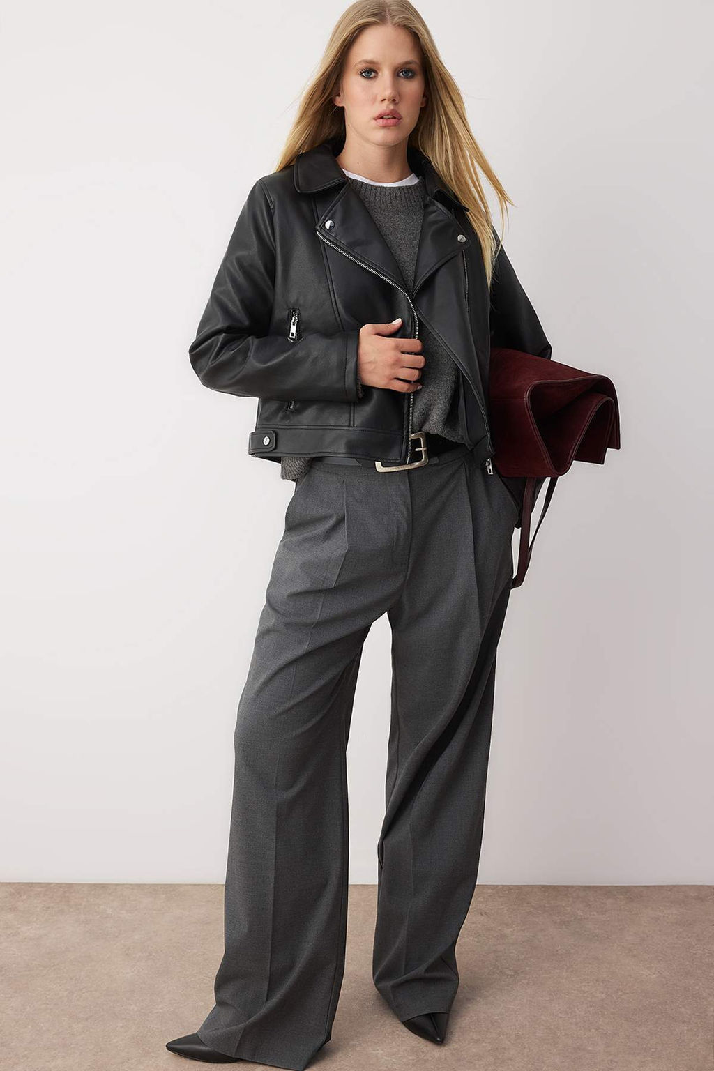 Siyah Fitted Kal?p Suni Deri Biker Ince Ceket Mont TWOAW26MO00083