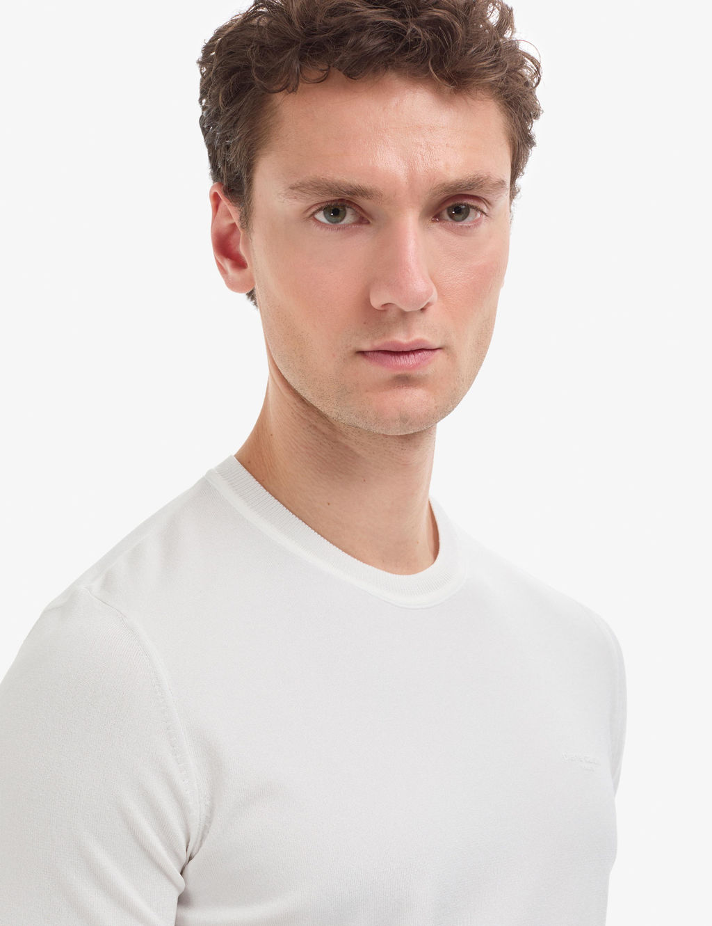 Ekru Slim Fit Bisiklet Yaka Triko Ti__rt