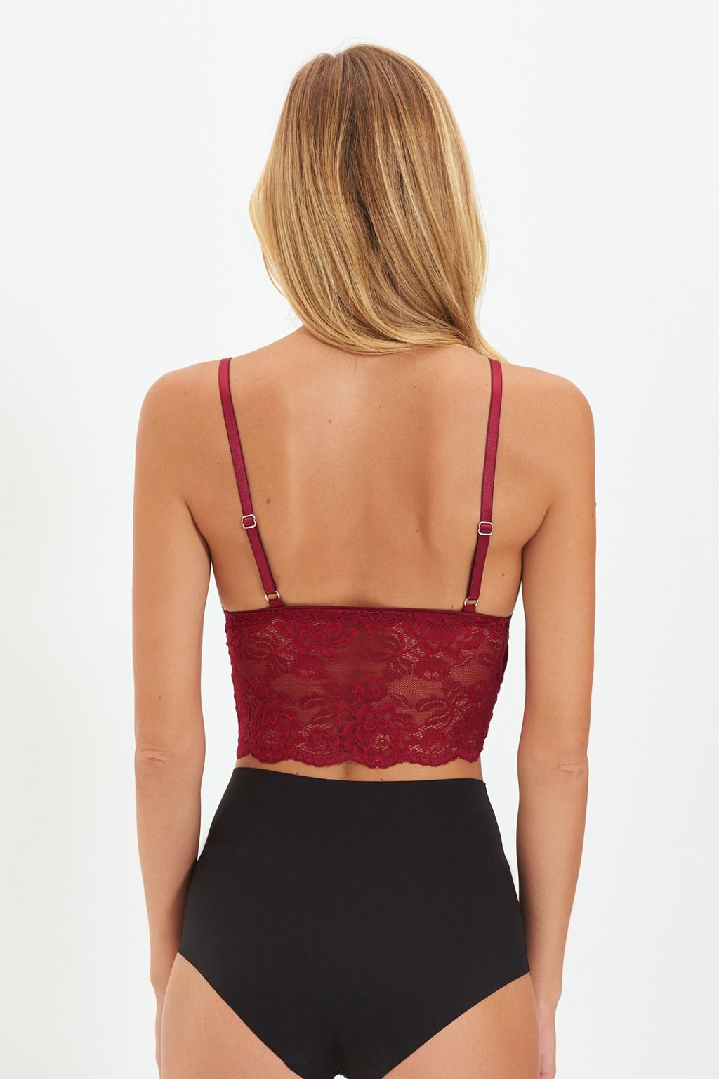 TRENDYOLMILLA Siyah Dantelli Biye Detayl? Dolgusuz Balensiz Ip Ask?l? Ucgen Orme Bustiyer Sutyen THMAW21SU0050  фото 14