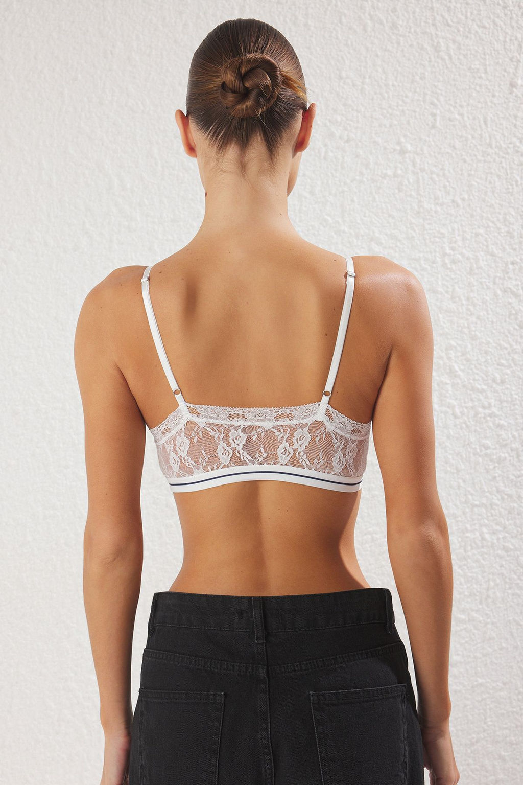 TRENDYOLMILLA Siyah-Ekru 2li Paket Dantel Balensiz Kaps?z Ucgen Orme Sutyen THMSS25SU00030  фото 4