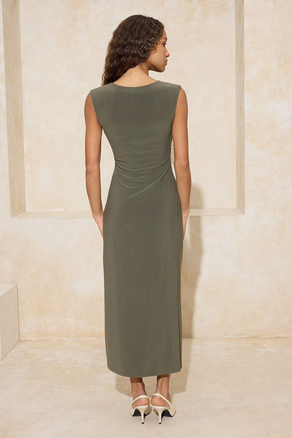 Haki A-Kesim/Can Form Kolsuz Midi Esnek Orme Elbise TWOSS26EL00011 - Trendyolmilla фото 8