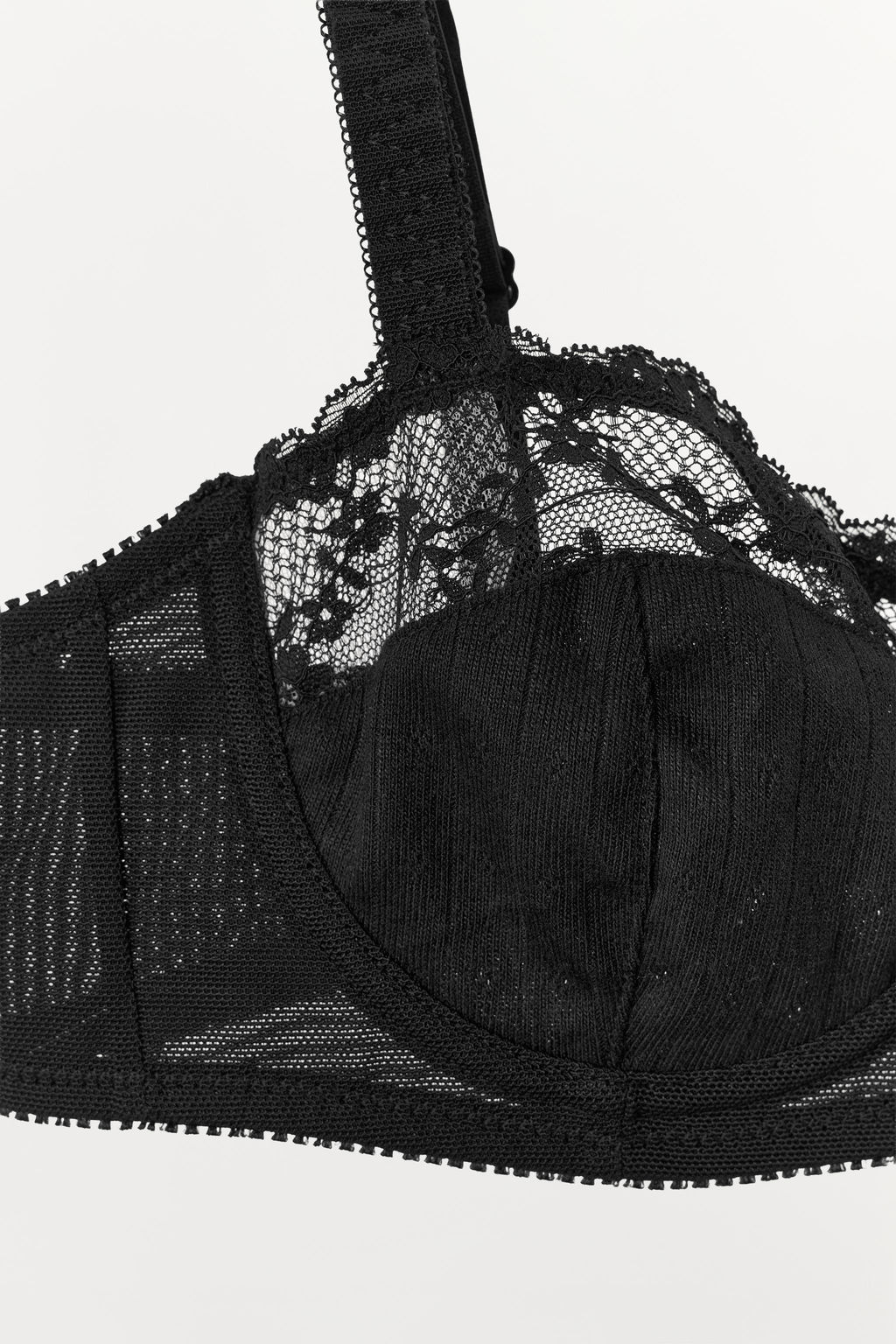 SUJETADOR AROS POINTELLE ENCAJE / Negro - Zara фото 7