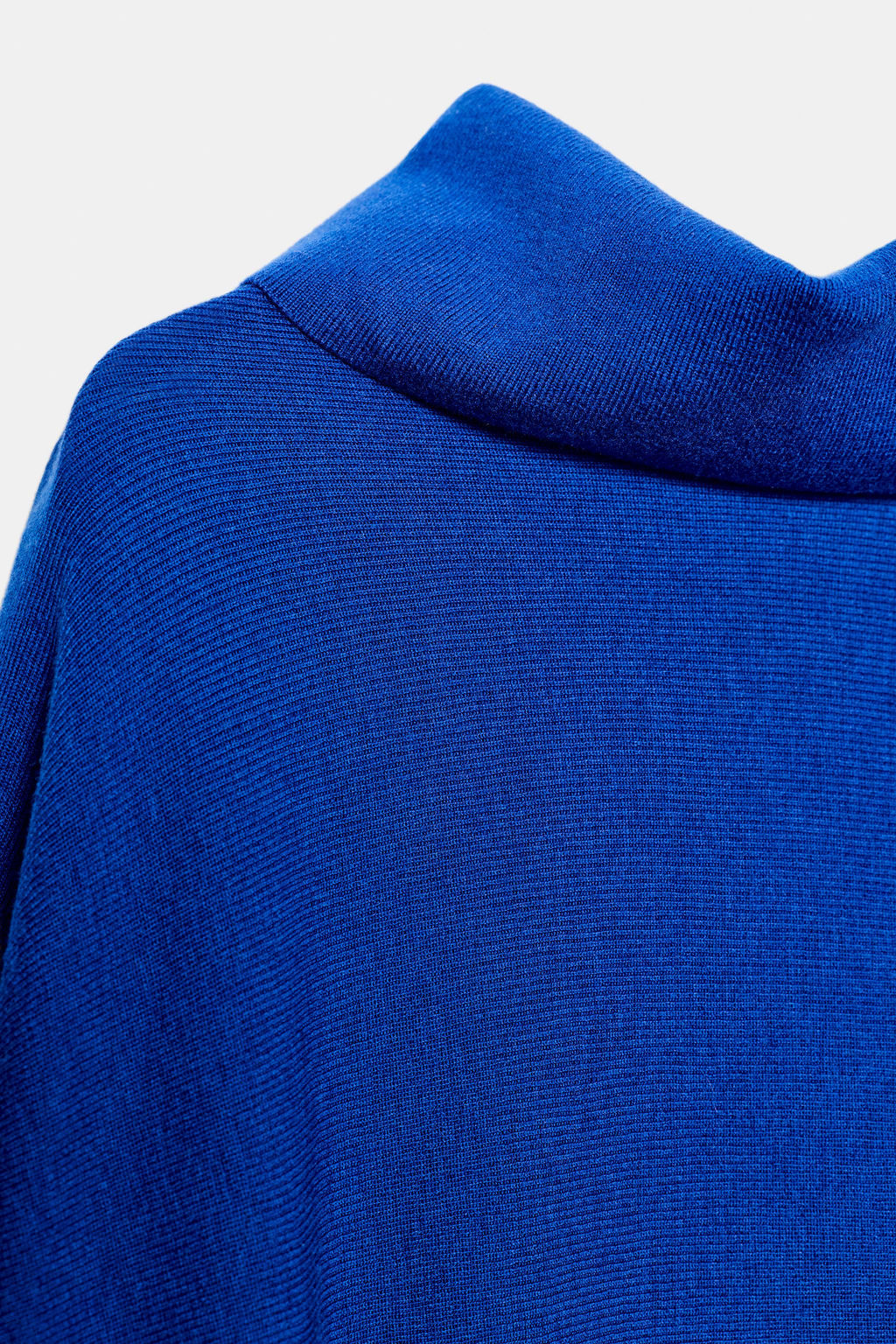 LONG KNIT BATWING SLEEVE JUMPER - Zara фото 8