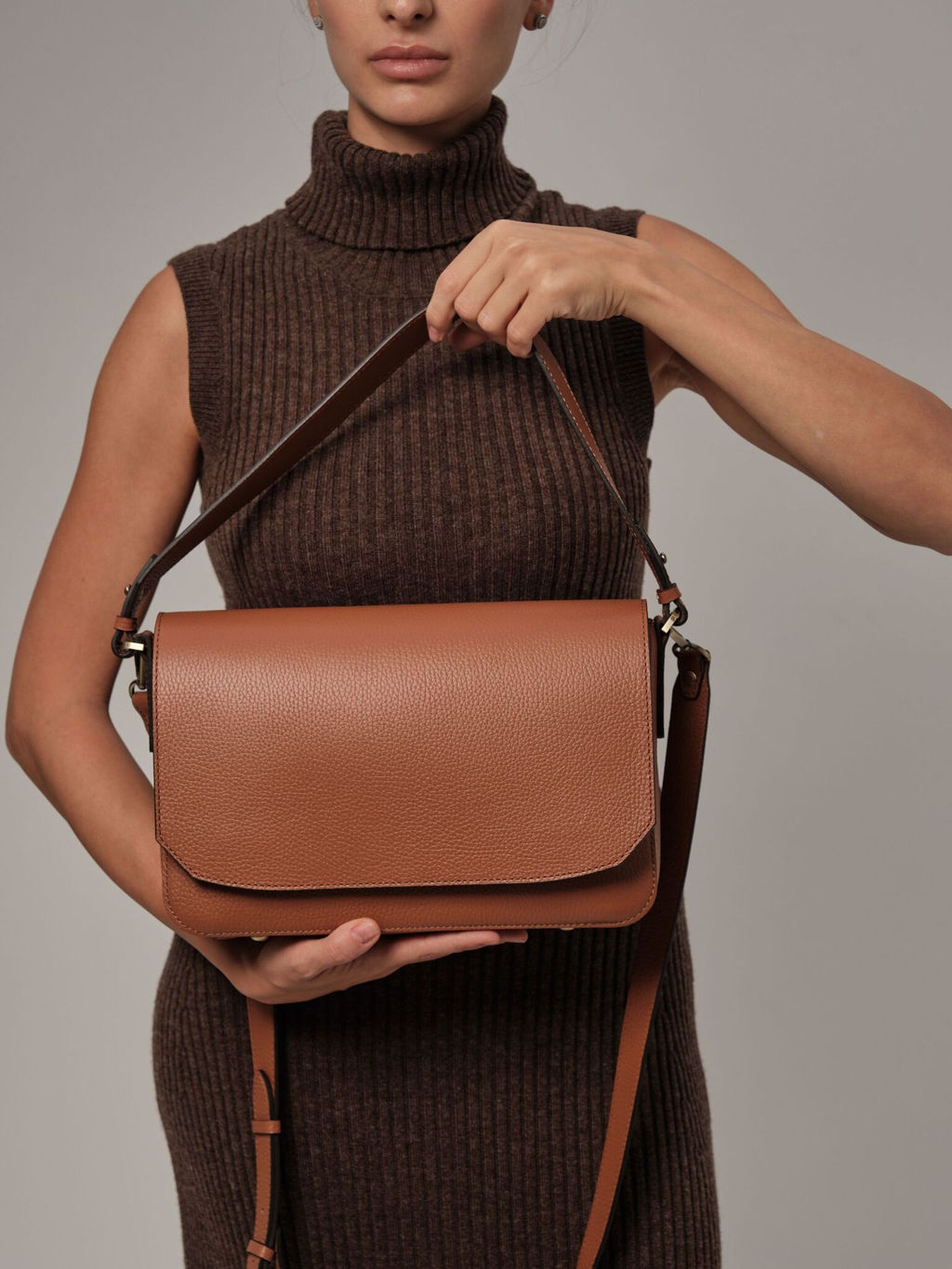 Сумка кожаная Deboro 30512 коричневый камень