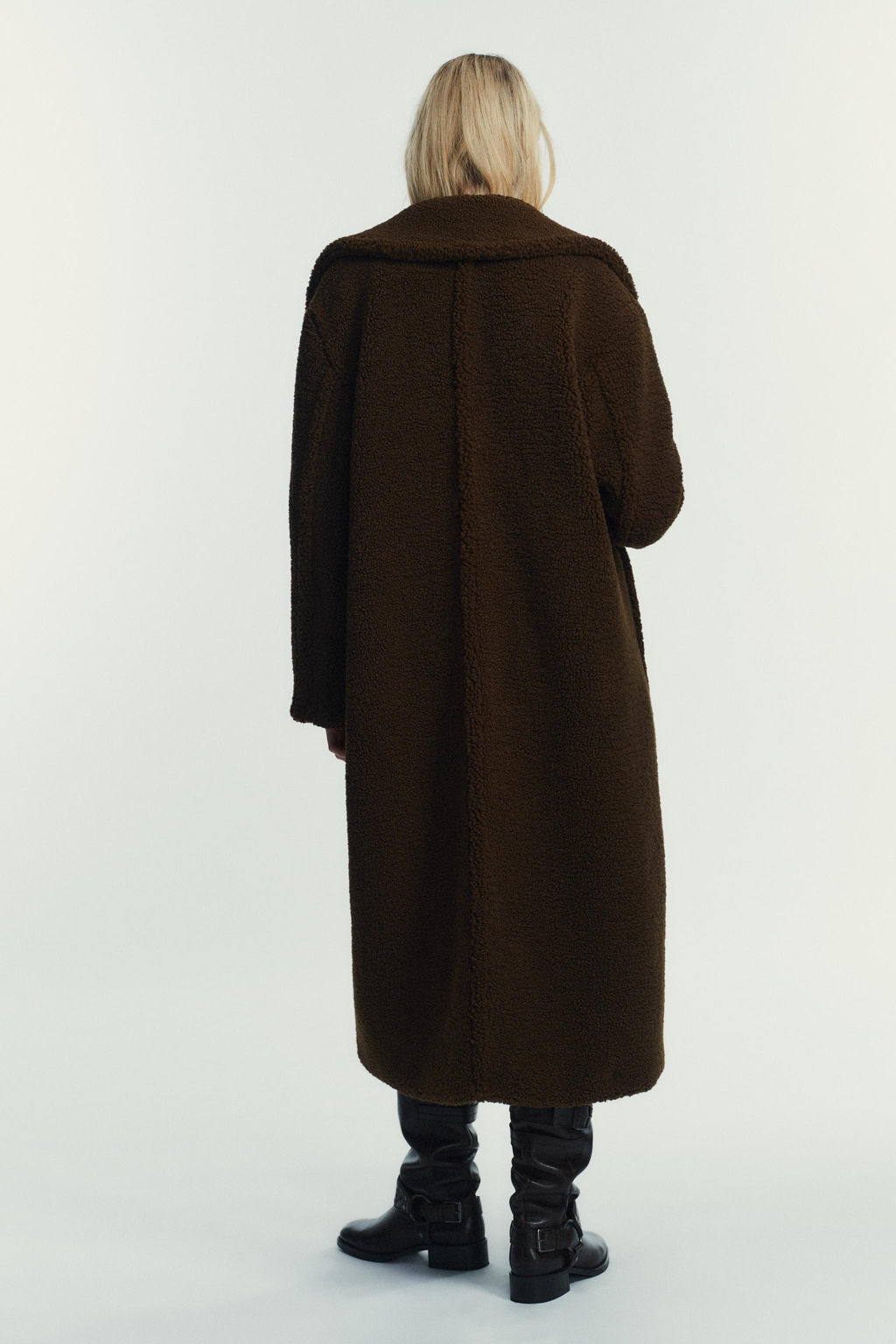 FAUX SHEARLING COAT - Zara фото 17