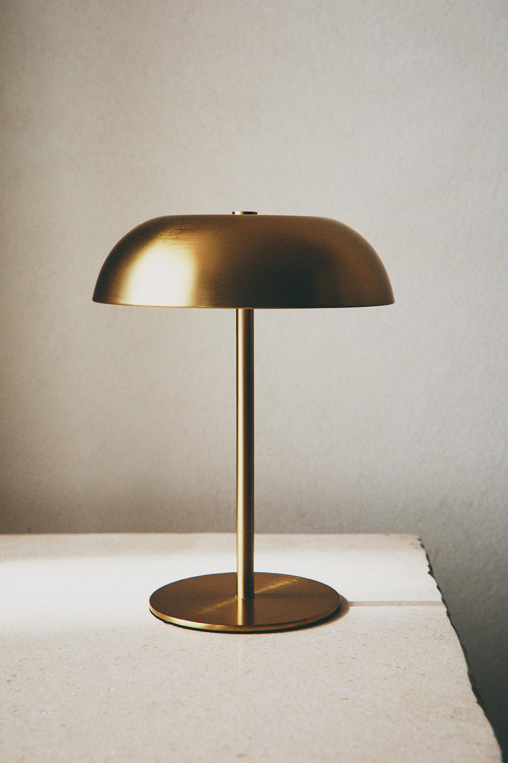 MONOCHROME TOUCH TABLE LAMP - Zara фото 6