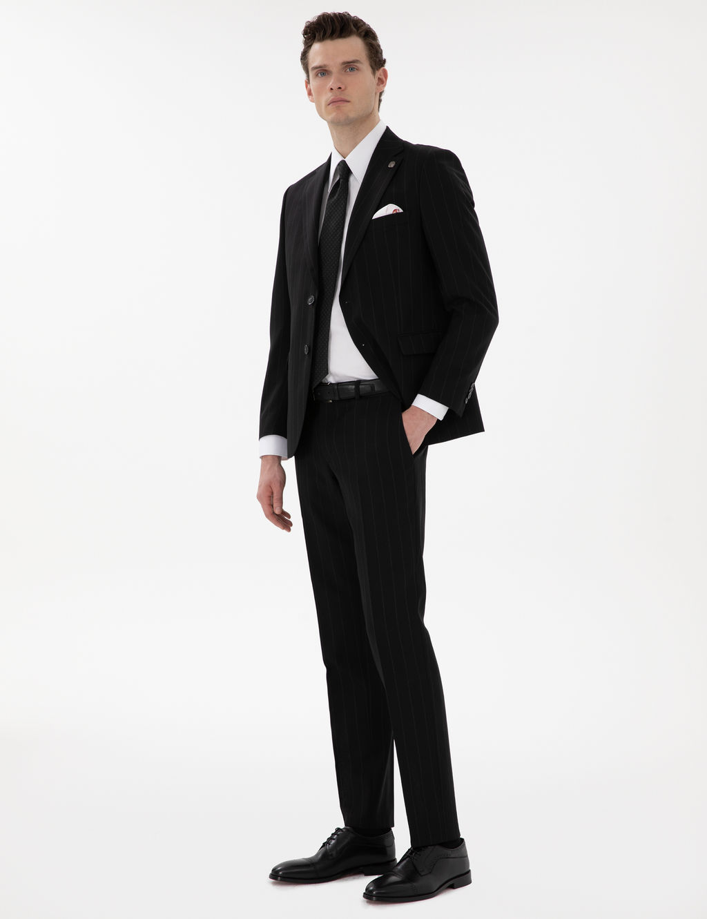 Siyah Slim Fit _izgili Y_n Tak_m Elbise