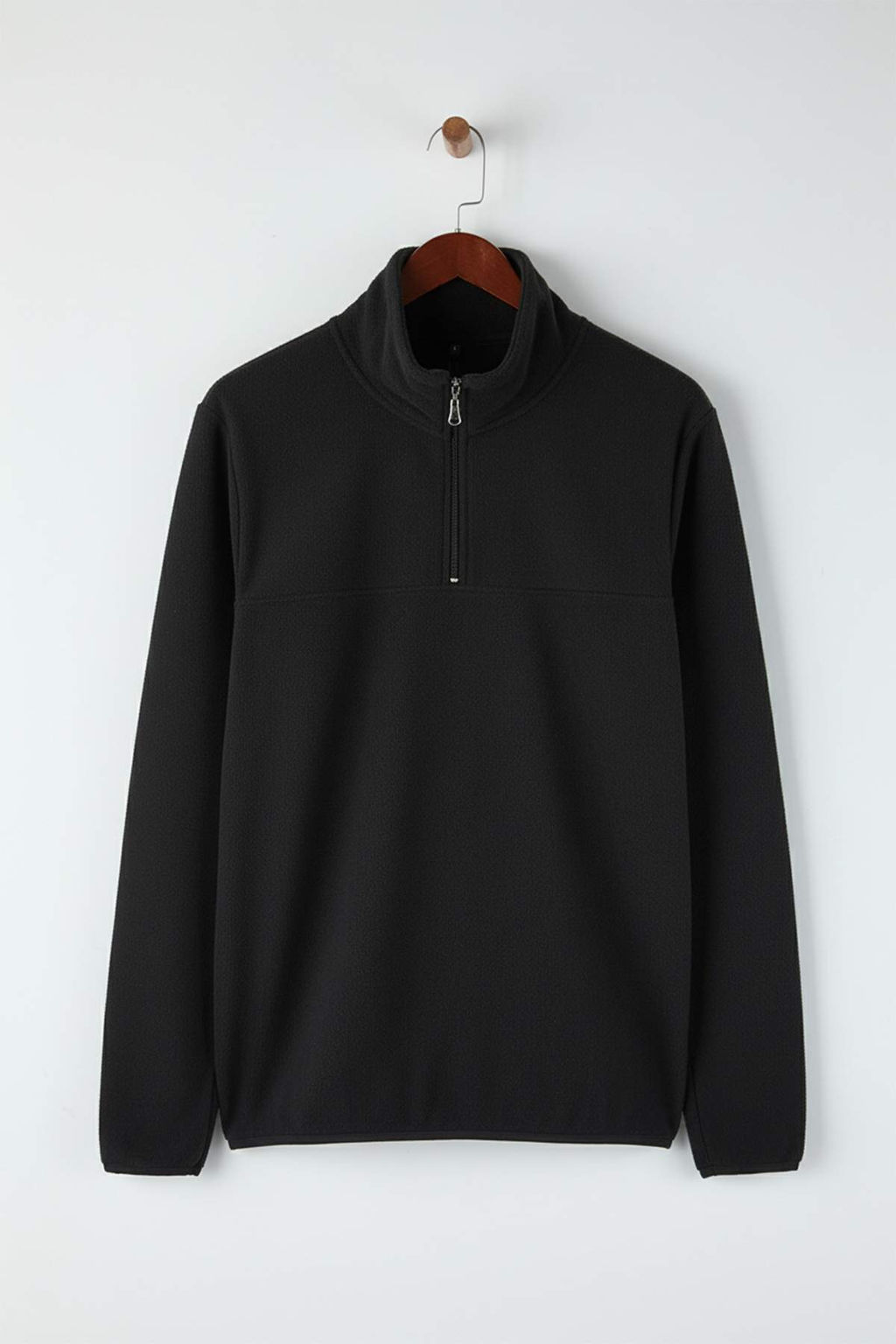 Siyah Regular/Normal Kesim Dik Yaka Fermuarl? Dikis Detayl? Polar Sweatshirt TMNAW26SW00036
