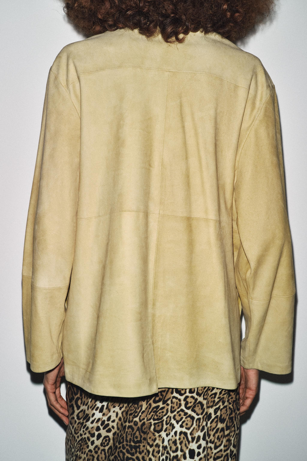LIMITED EDITION SUEDE LEATHER POCKET SHIRT - Zara фото 21