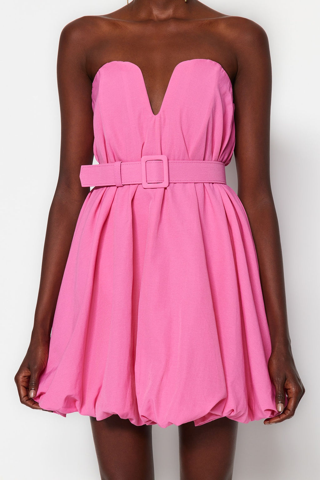TRENDYOLMILLA Pembe A-Kesim Balon Etek Kemer Detayl? Dokuma Poplin K?sa S?k Abiye Elbise TPRSS23EL00576  фото 4
