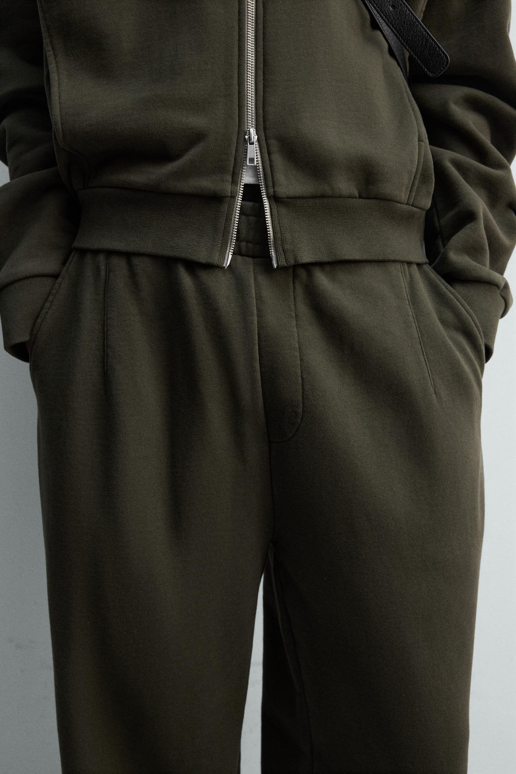 PANTAL?N JOGGER BALLOON FIT LAVADO / Khaki - Zara фото 6