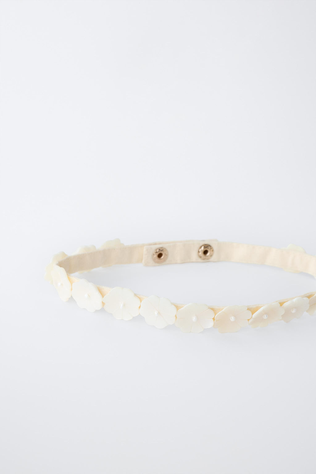 CHOKER FLORES NACARADAS / Blanco - Zara фото 3