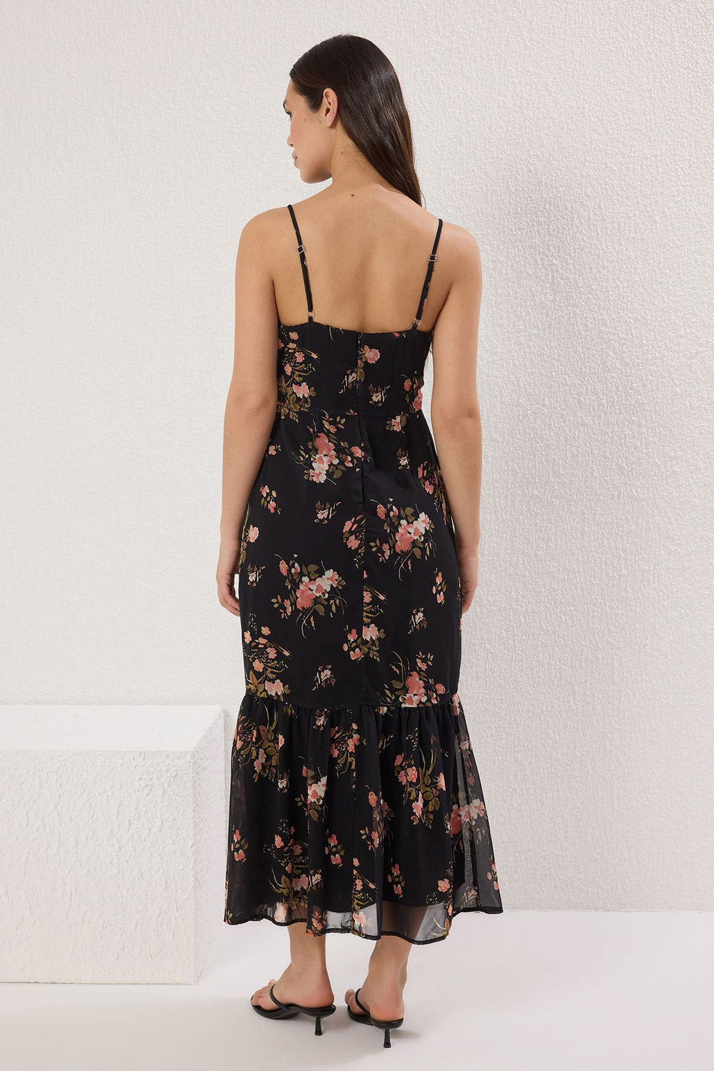 TRENDYOLMILLA Siyah Cicekli A Kesim Maxi Dokuma Elbise TWOSS25EL00723  фото 5