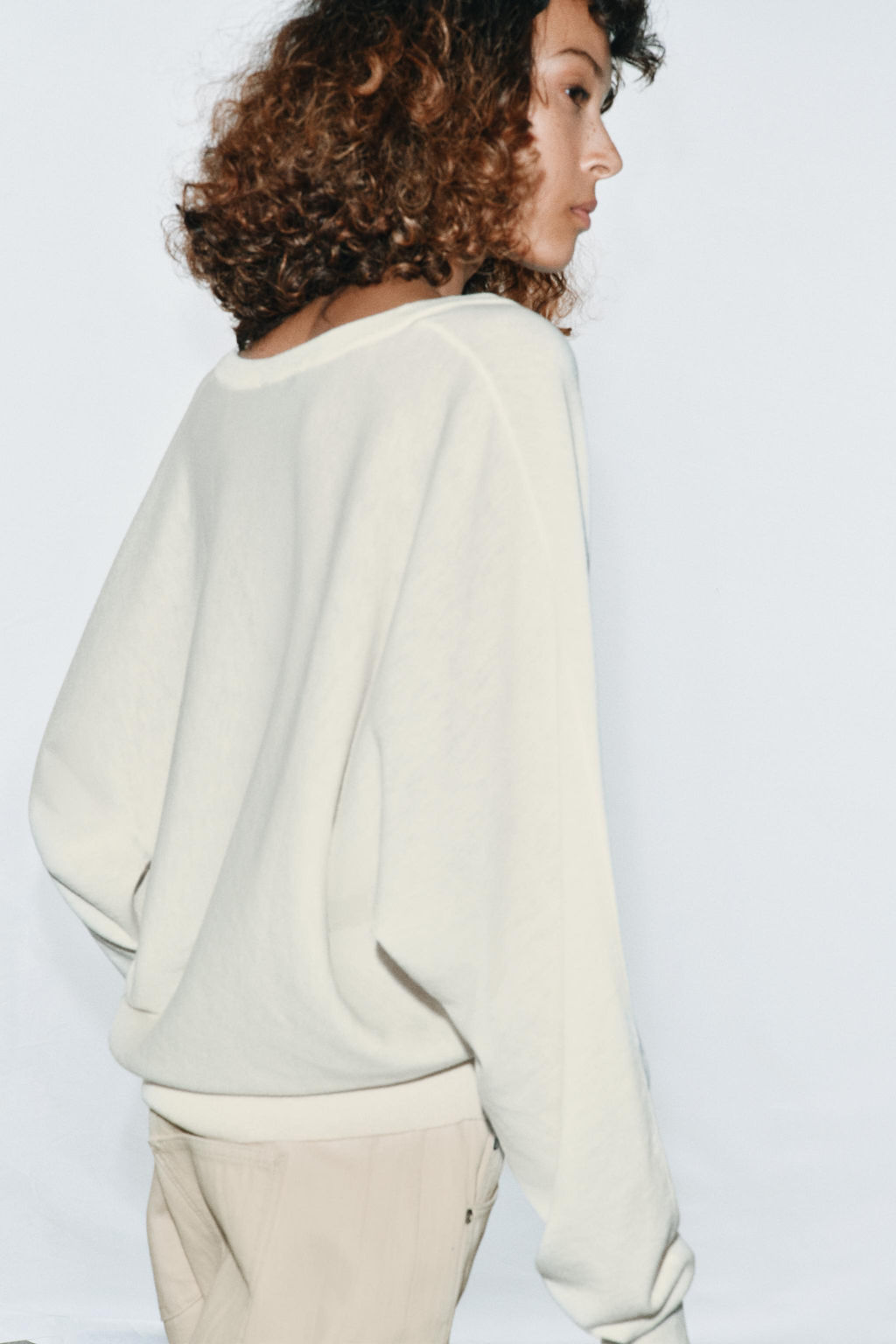 JERSEY PUNTO ESCOTE PICO / Blanco - Zara фото 3
