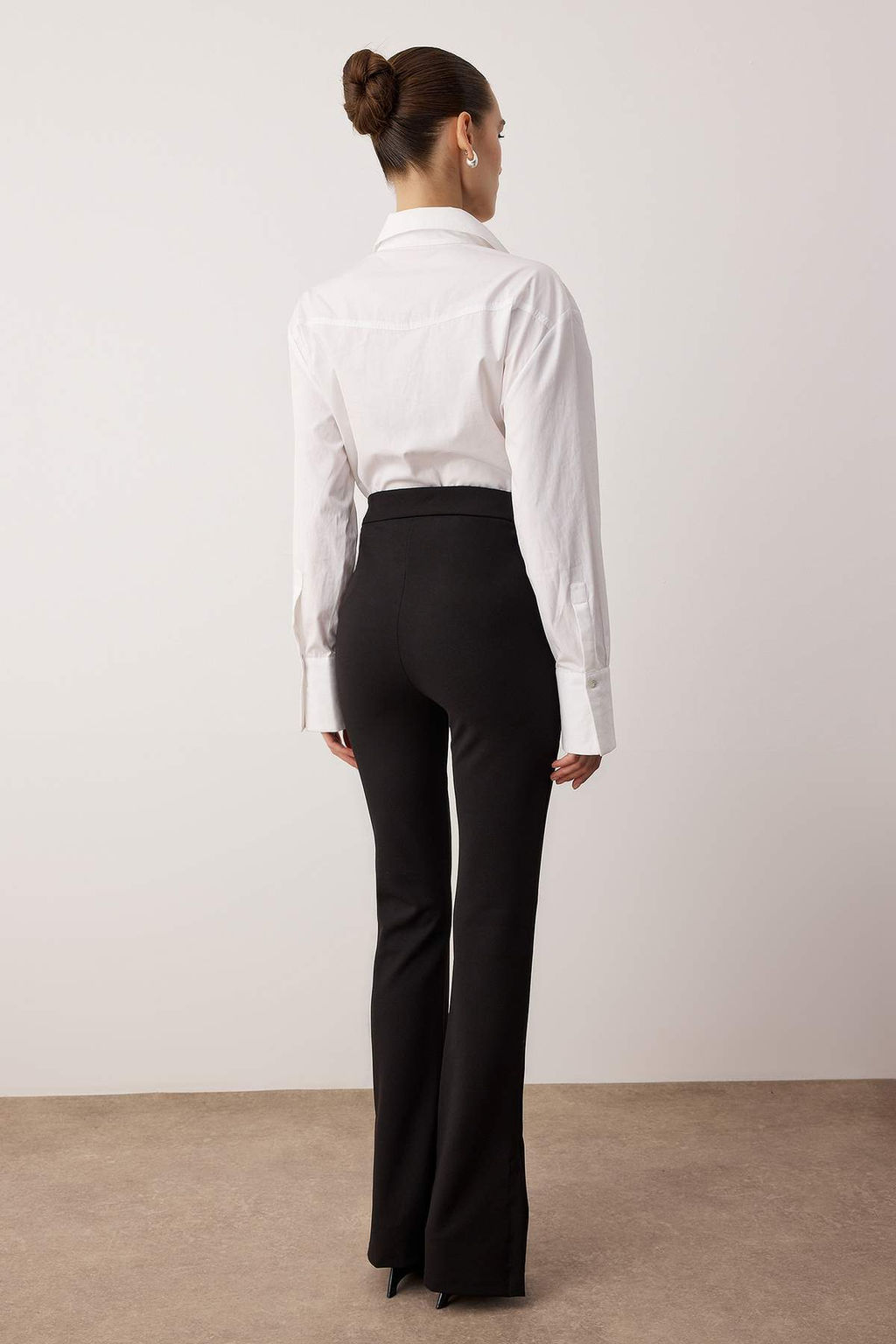Siyah Wide Leg/Genis Paca Esnek Kal?n Orme Pantolon TWOAW26PL00073 - Trendyolmilla фото 4