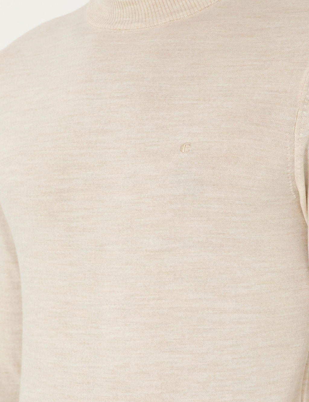 Бежевый базовый свитер приталенного кроя - Cacharel фото 7