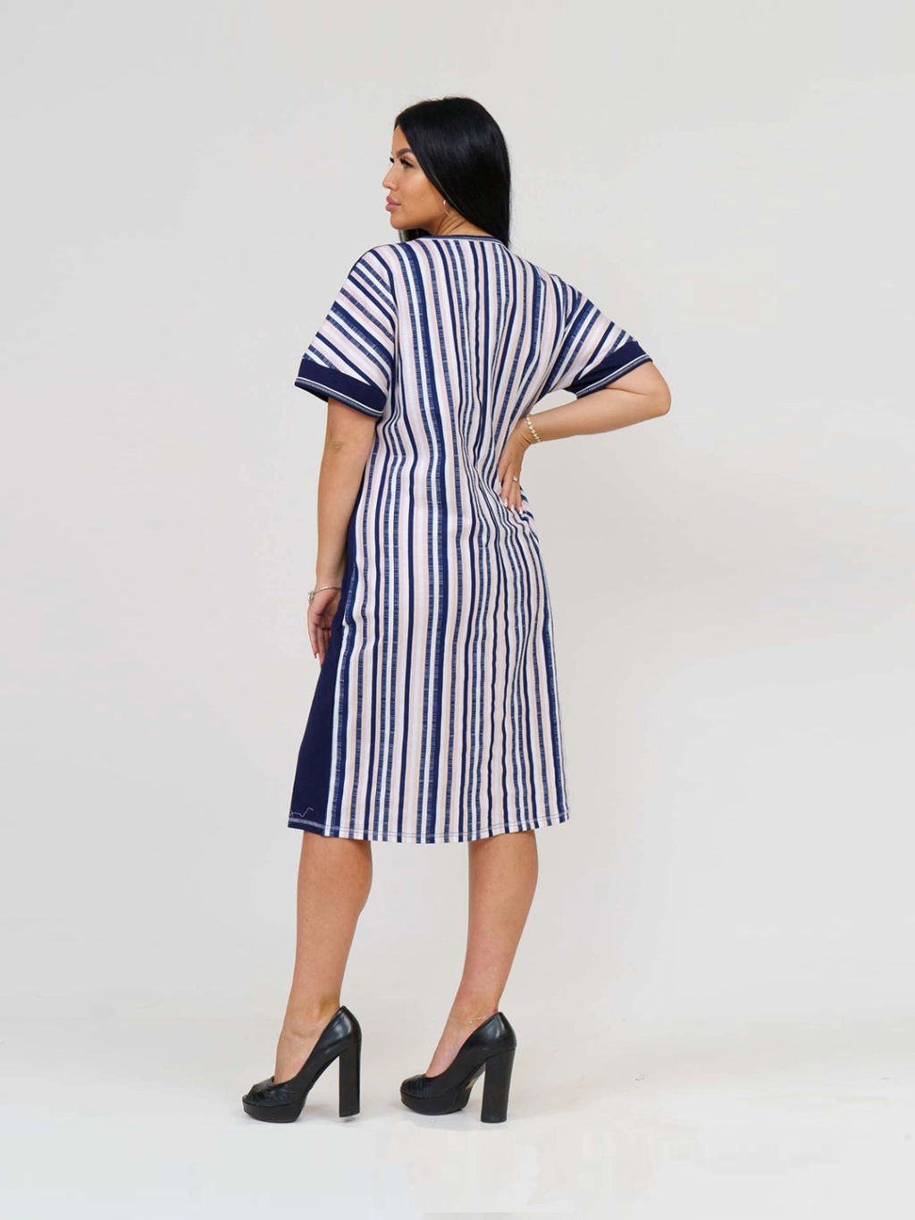 Платье женское, цвет синий белый бежевый