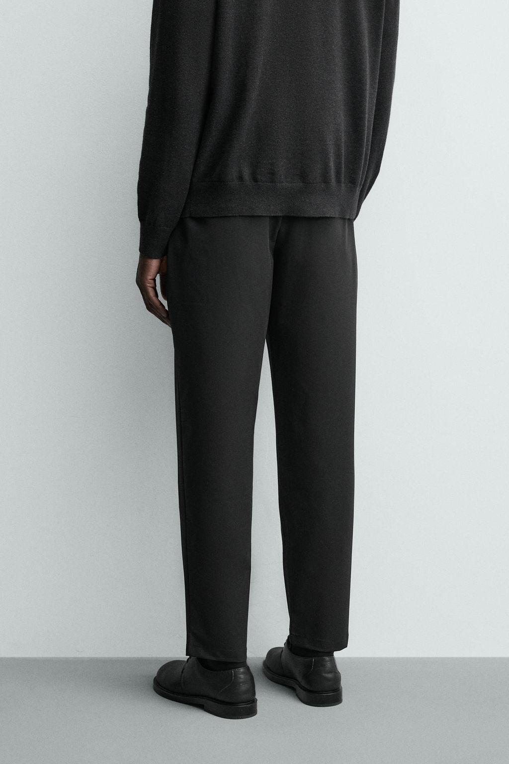 PANTAL?N REGULAR FIT CONFORT / Negro - Zara фото 11