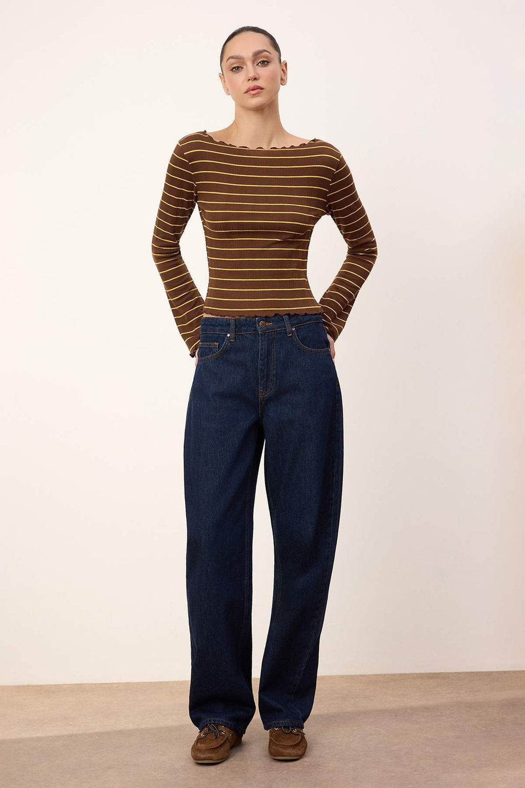 Wardrobe Essentials - Mavi DOKUMLU Yuksek Bel %100 Pamuk Tam Boy Baggy Jeans TWOSS26JE00138 - Trendyolmilla фото 4