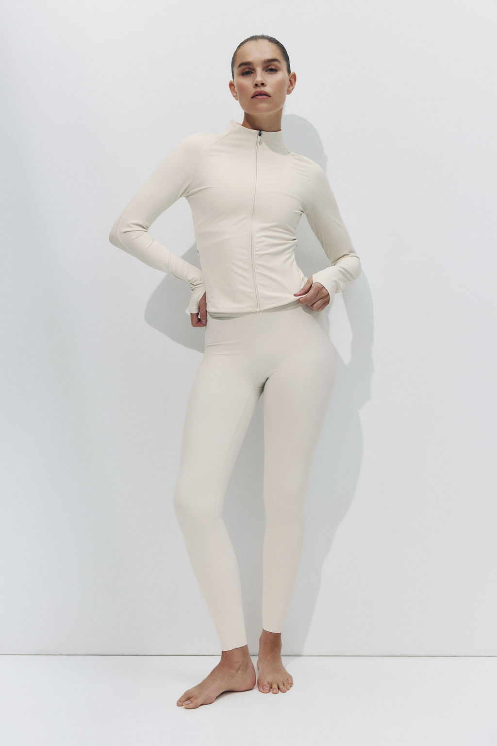 Chaqueta de deporte con SculptMove - H&m фото 8