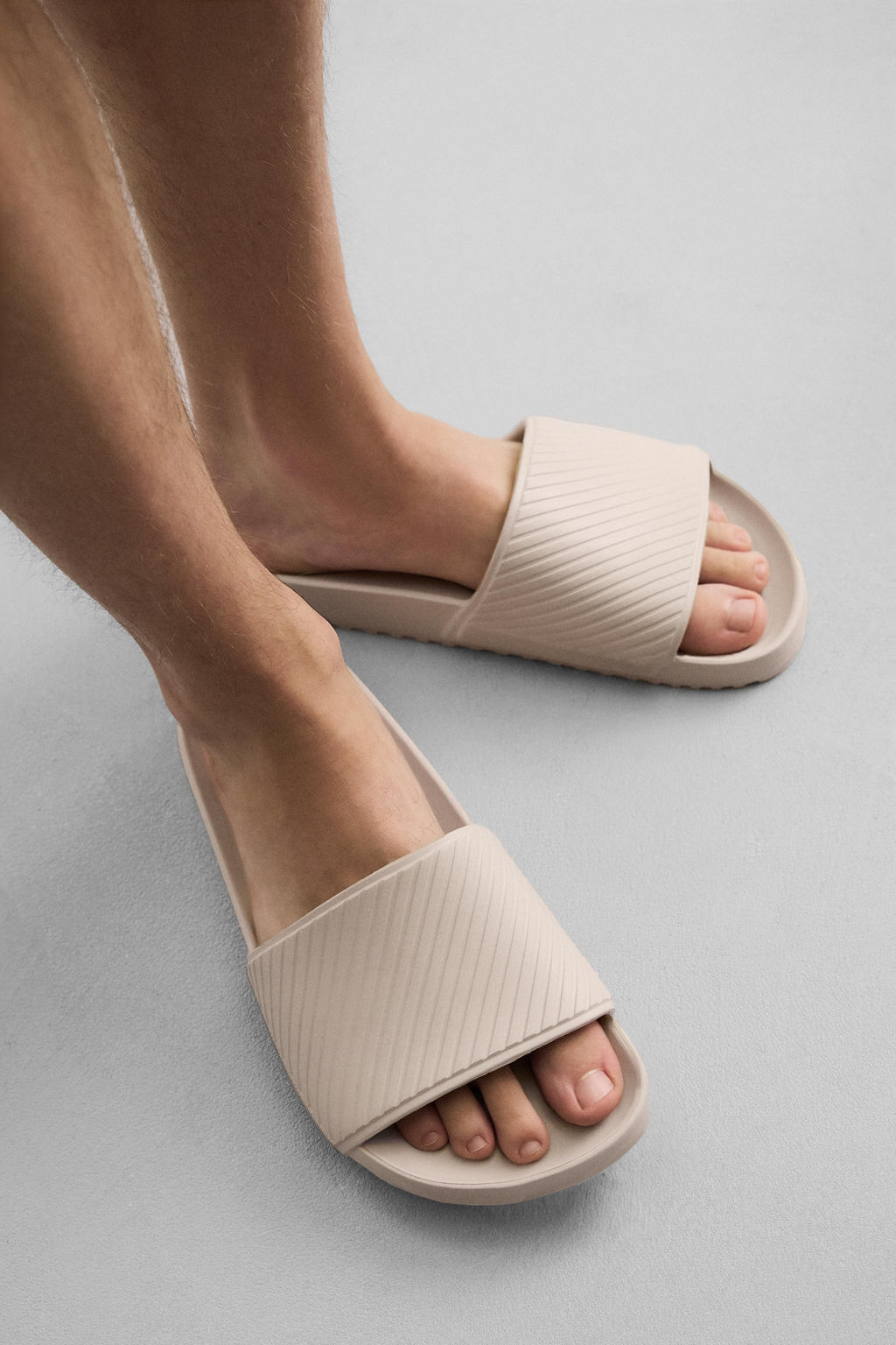 BATH SLIDES
