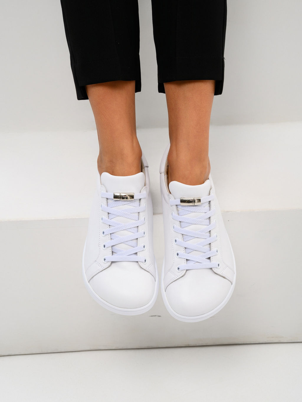 Кеды босоногие кожаные 189.астиw.Белый