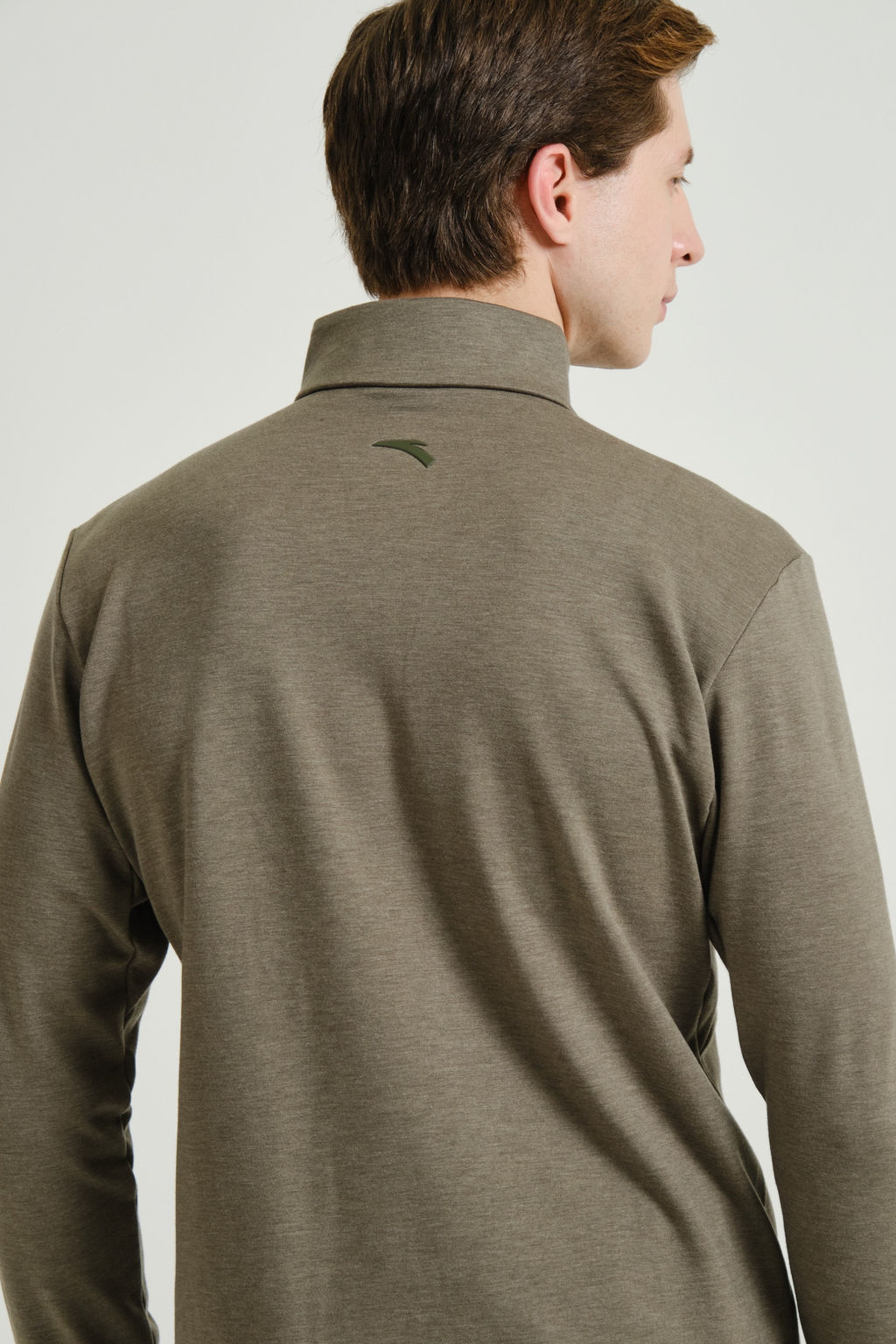 Лонгслив утепленный Зеленый