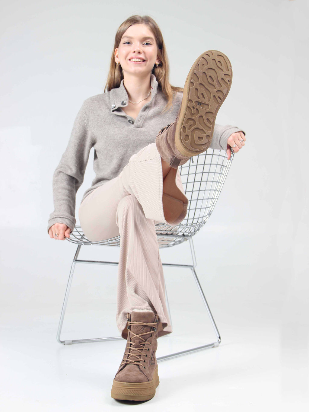 Ботинки 216.warmbr. капучино замша/Байка