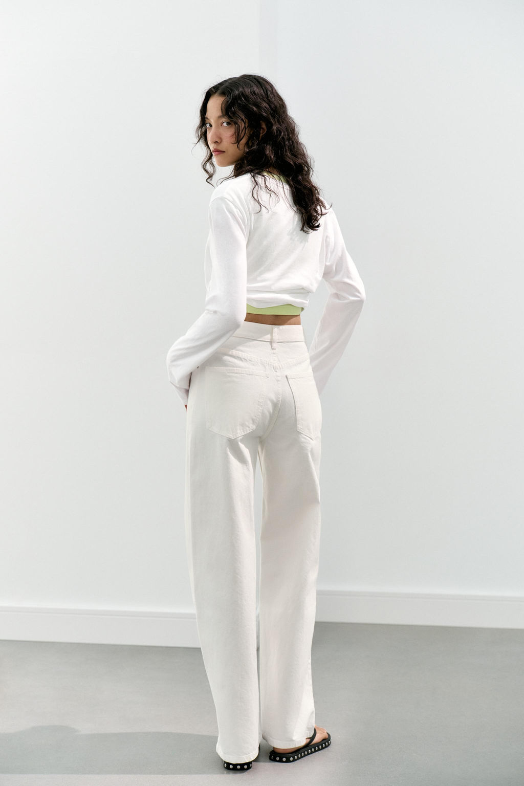 JEANS TRF EXTRA WIDE LEG TIRO ALTO / Blanco roto