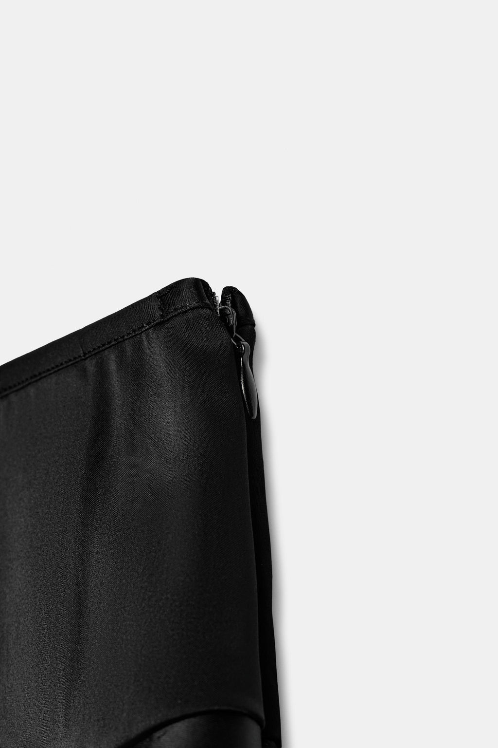 SHORTS VUELO SATINADO / Negro - Zara фото 8