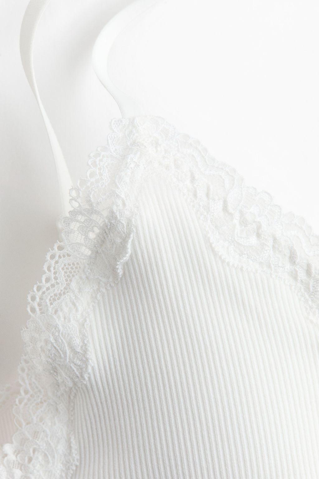 Body seamless con encaje - H&m фото 5