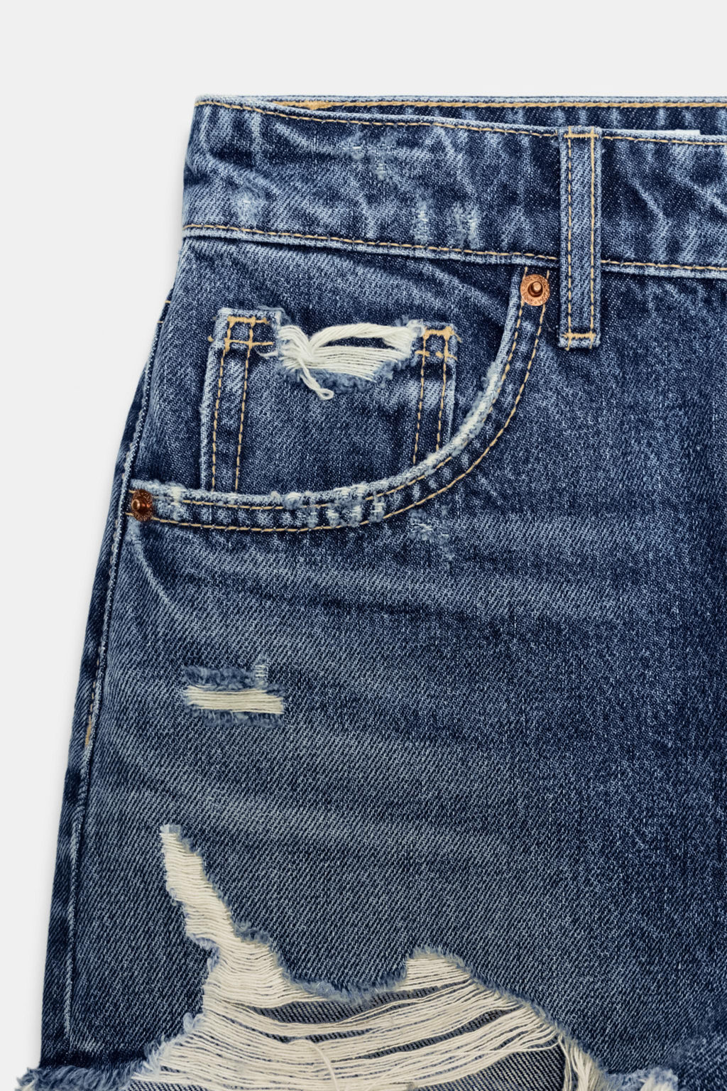 HIGH-WAIST CURVED DENIM SHORTS - Zara фото 34