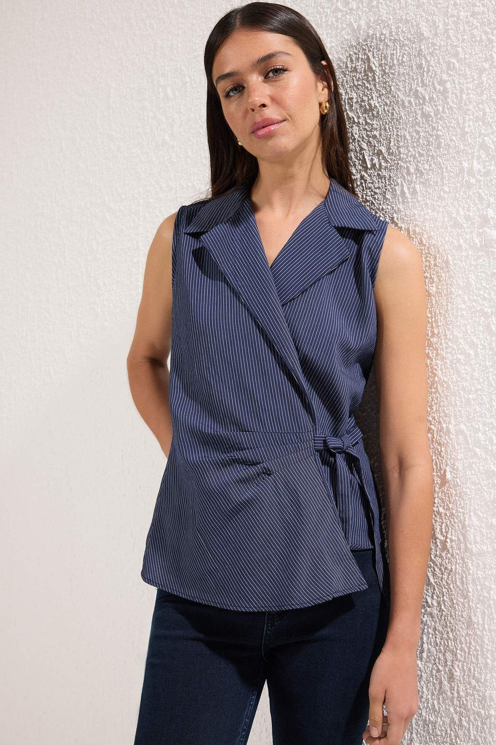 Lacivert Kruvaze Kolsuz Cizgili Gomlek TWOSS25GO00156 - Trendyolmilla фото 2