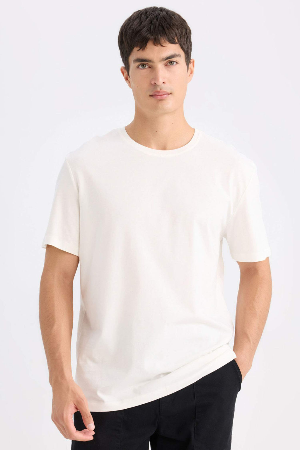 New Regular Fit Bisiklet Yaka Basic Duz K?sa Kollu Tisort - Defacto фото 3