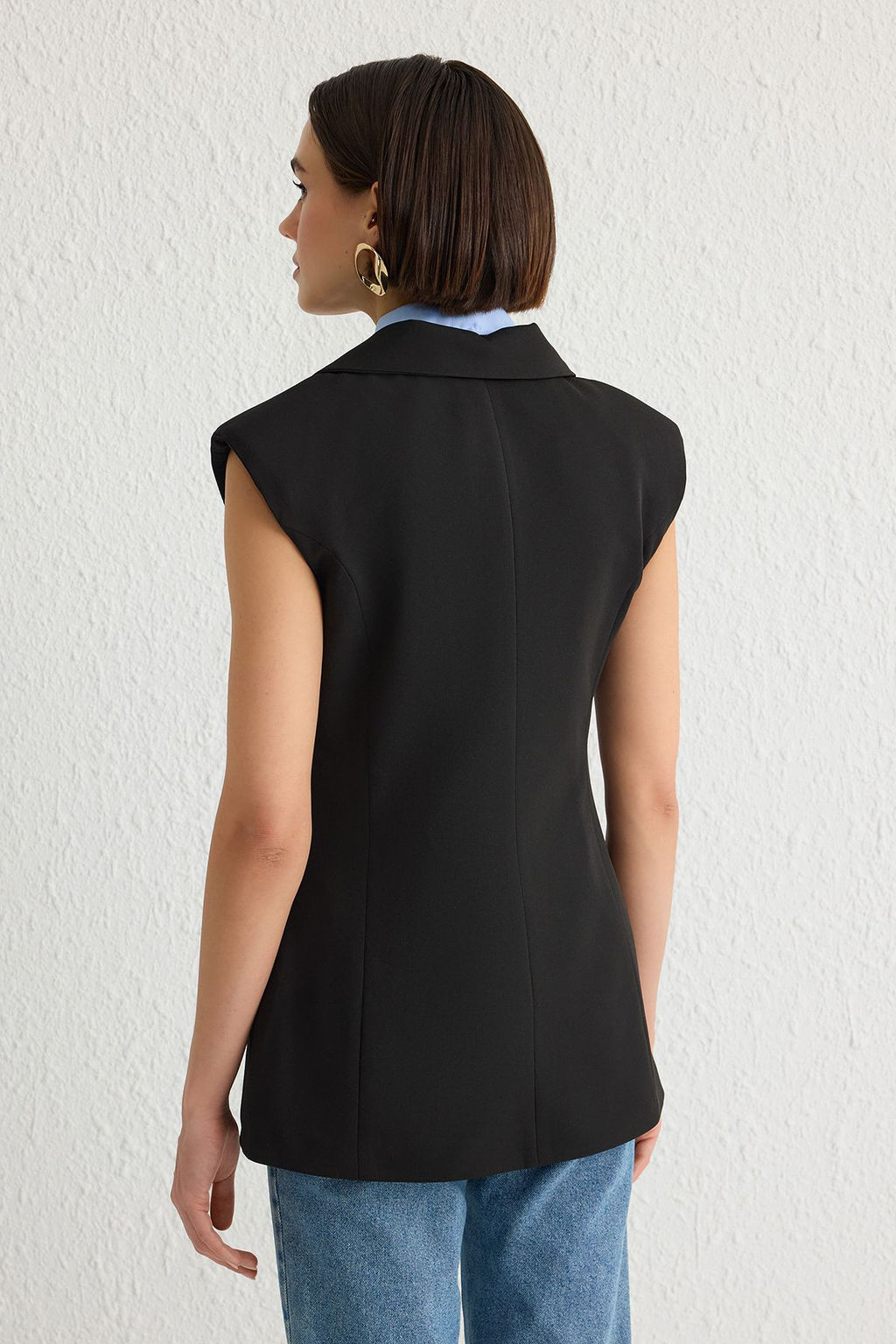 Trendyolmilla Siyah Gomlek Gorunumlu Fitted Dokuma Yelek TWOSS25YE00011  фото 6