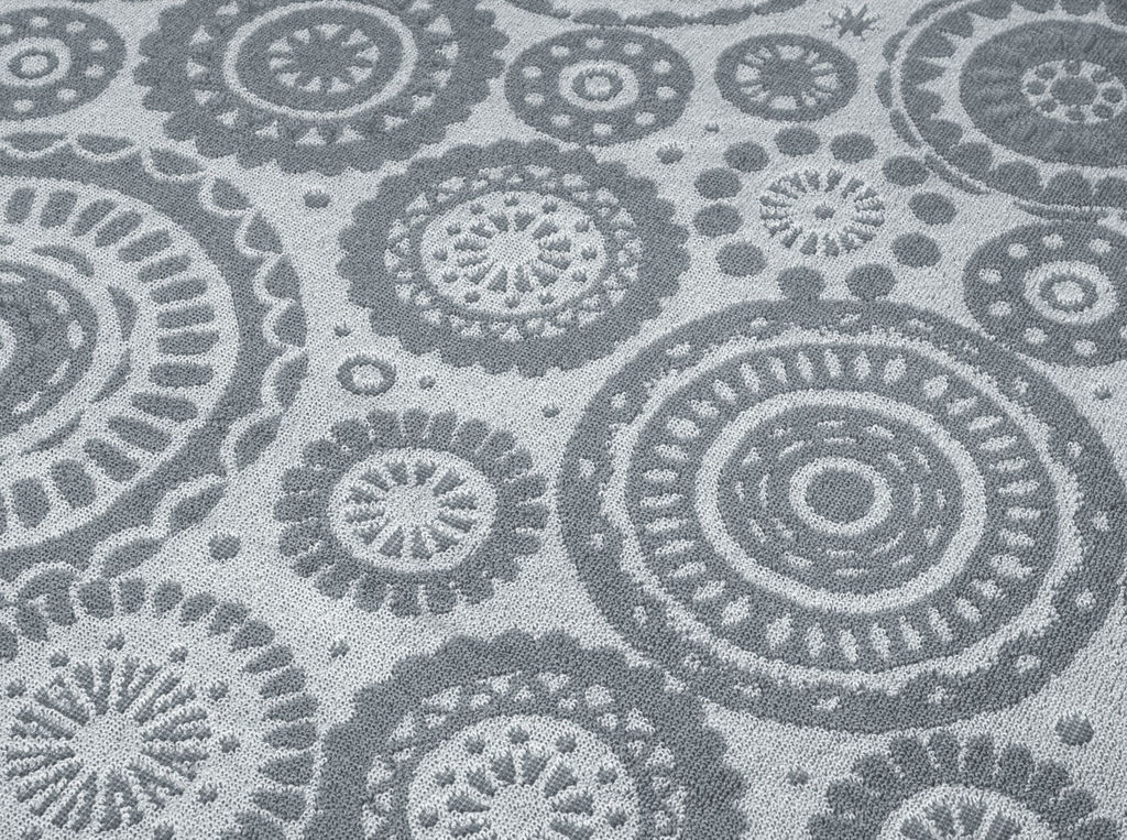 3с109.412ж1 Поэзия (серый св1) Плед 208х200 см